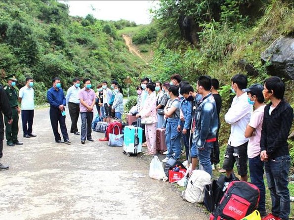 Ảnh minh họa: Các đối tượng nhập cảnh trái phép vào Việt Nam qua đường tiểu ngạch bị phát hiện, bắt giữ.