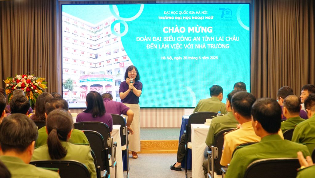 Buổi gặp mặt giữa học viên VB2 - Lai Châu với Đại diện Trường ĐH Ngoại ngữ, ĐHQGHN