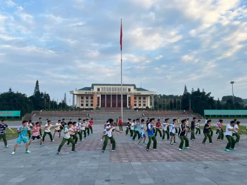 Duy trì nề nếp sinh hoạt hằng ngày phòng Cảnh sát cơ động Công an tỉnh Lai Châu chú trọng rèn luyện thể lực, tác phong, kỷ luật