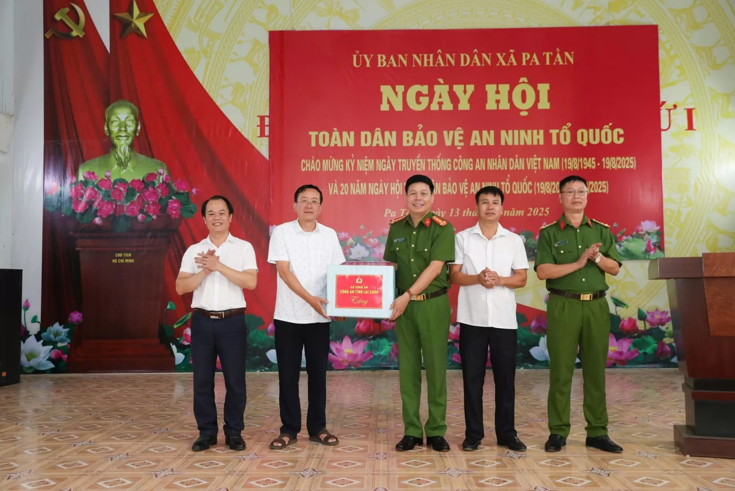 Pa Tần tổ chức Ngày hội toàn dân bảo vệ an ninh Tổ quốc năm 2025