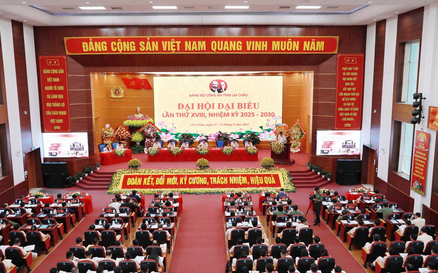 Quang cảnh Đại hội