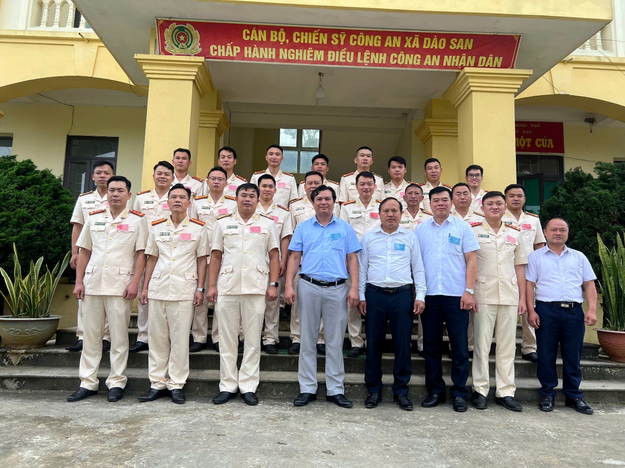 Công an xã Dào San - Xây dựng Đảng trong sạch, vững mạnh; Đồng hành cùng dân - Vì sự bình yên nơi biên cương