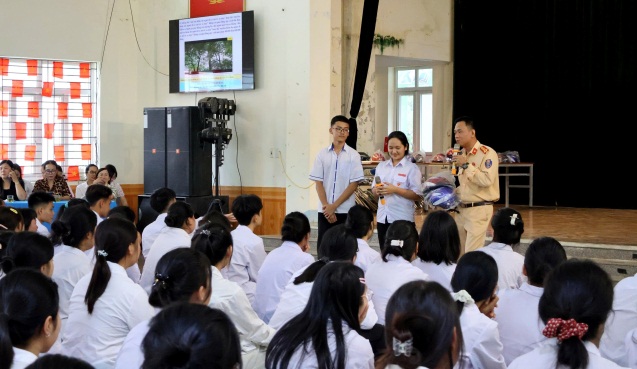 https://congan.laichau.gov.vn/uploads/news/2025_08/image-20250828162342-3.jpeg