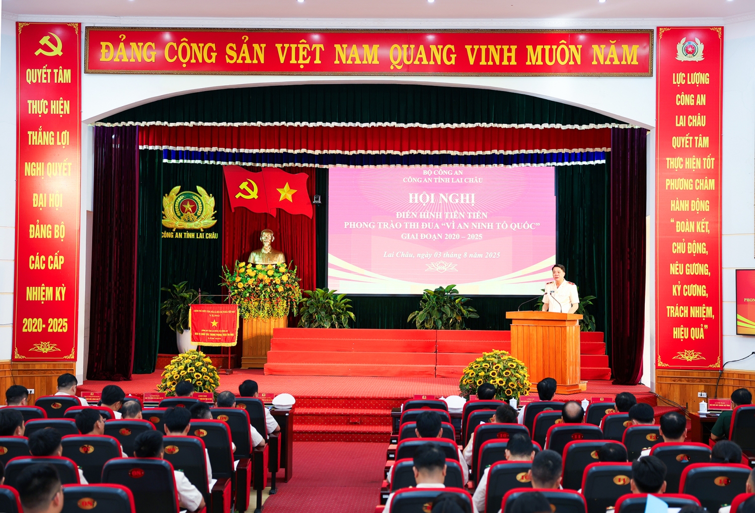 toan canh 2