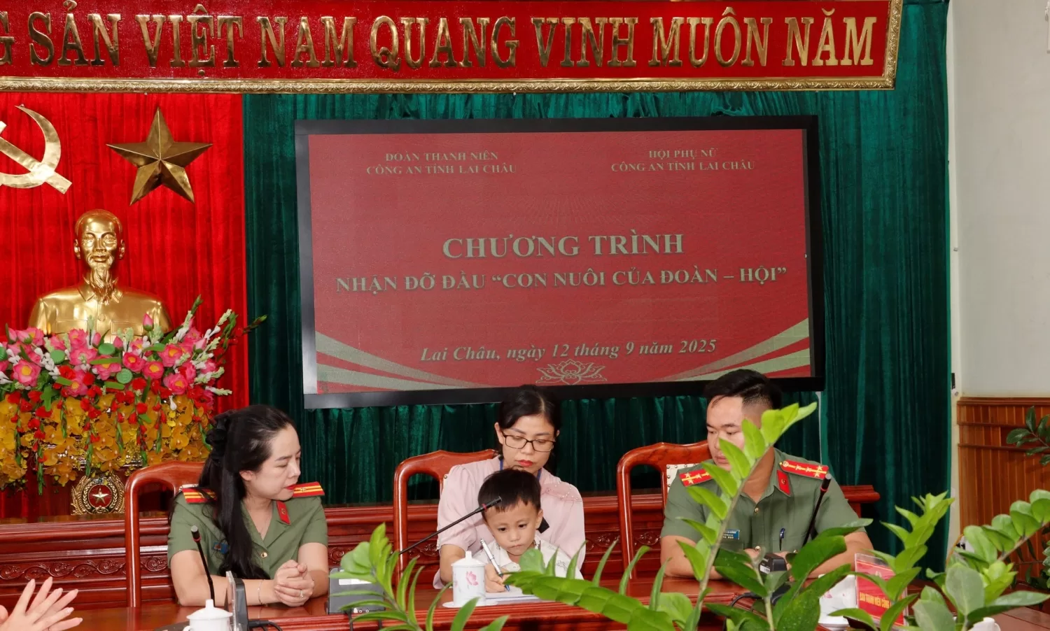 anh 1