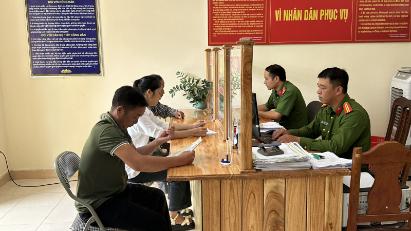 Chuyển đổi số lan tỏa mạnh mẽ ở xã miền núi Tân Uyên (bài 1) -0