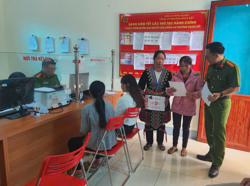 Chuyển đổi số lan tỏa mạnh mẽ ở xã miền núi Tân Uyên (bài 1) -0
