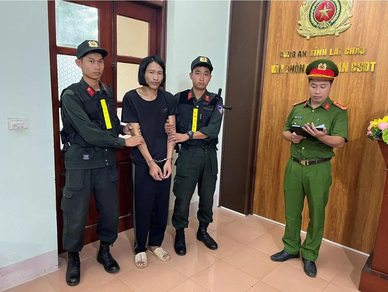 Đối tượng Lò Văn Khiêm tại Cơ quan CSĐT