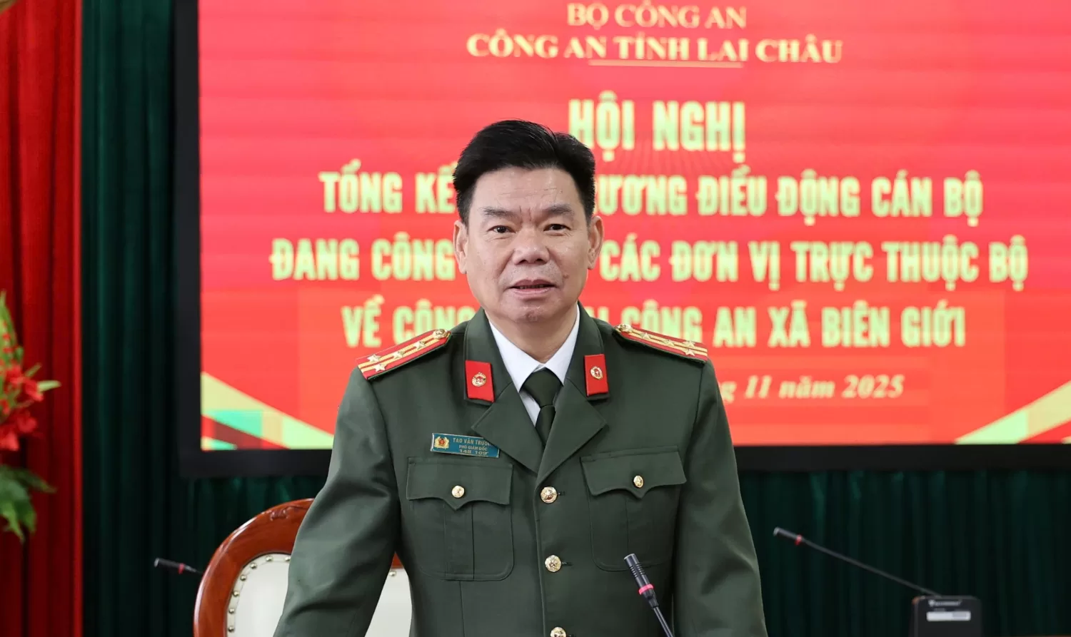 TT Truong phat bieu