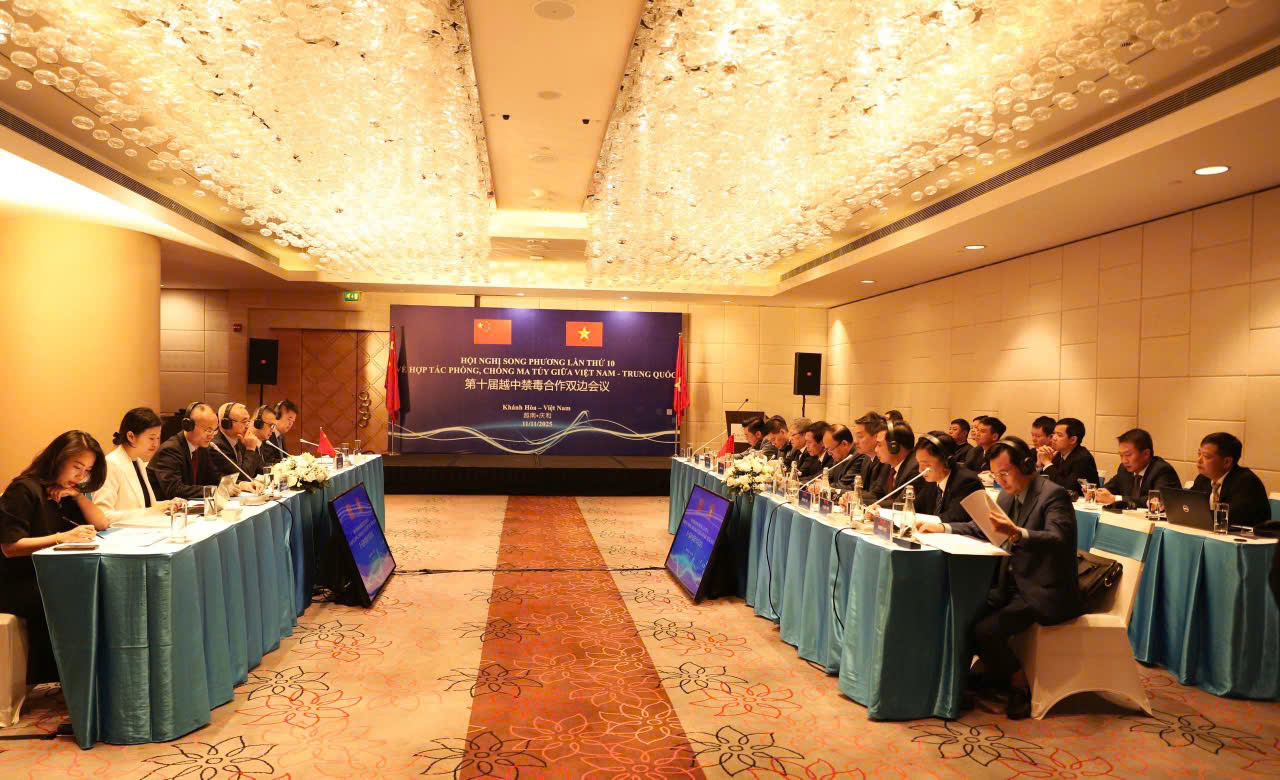 Toàn cảnh hội nghị