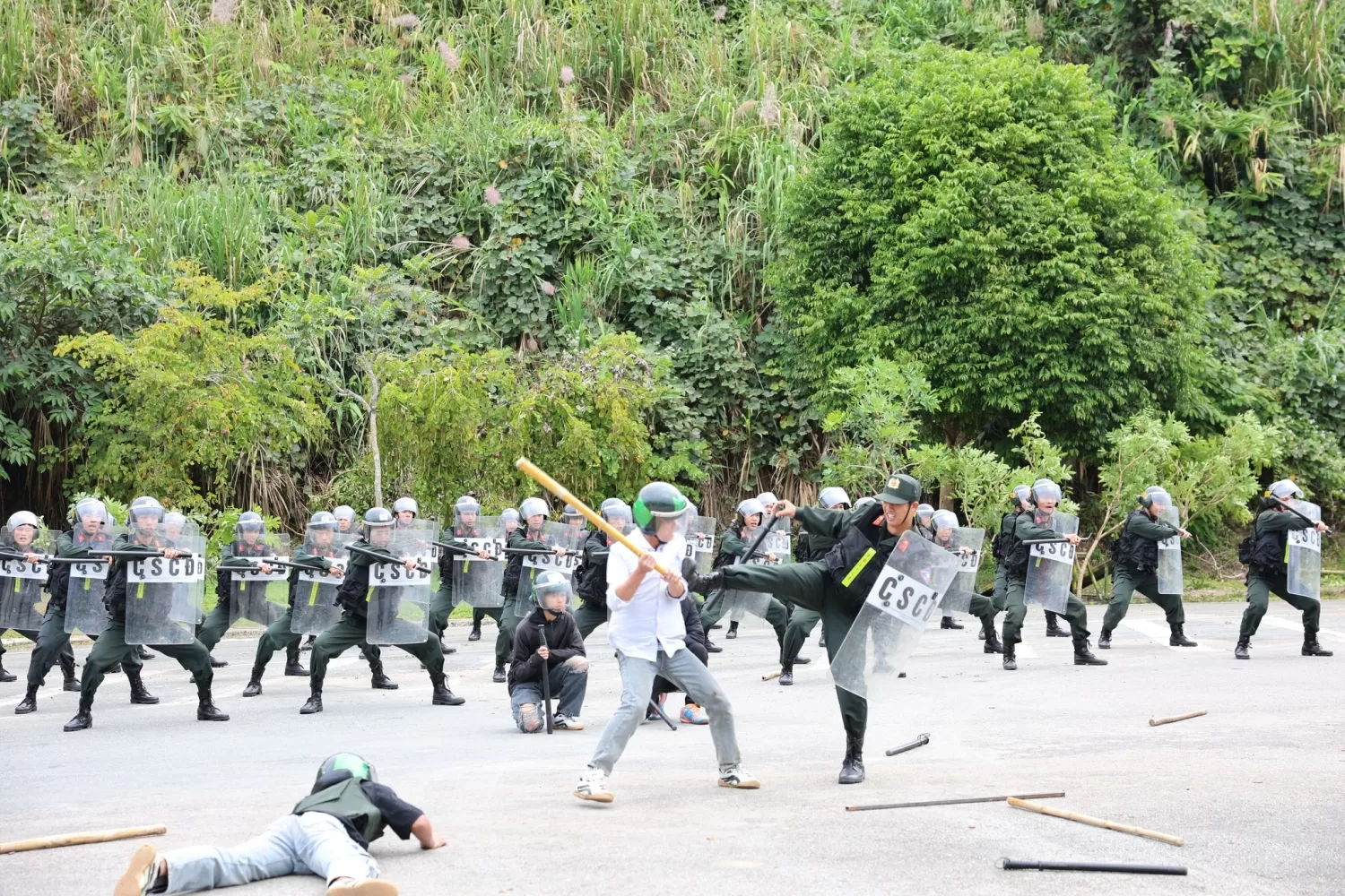 Quang cảnh diễn tập