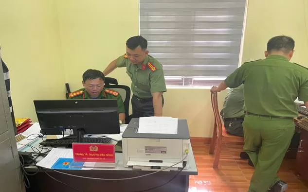 Công tác hồ sơ nghiệp vụ: Gỡ 