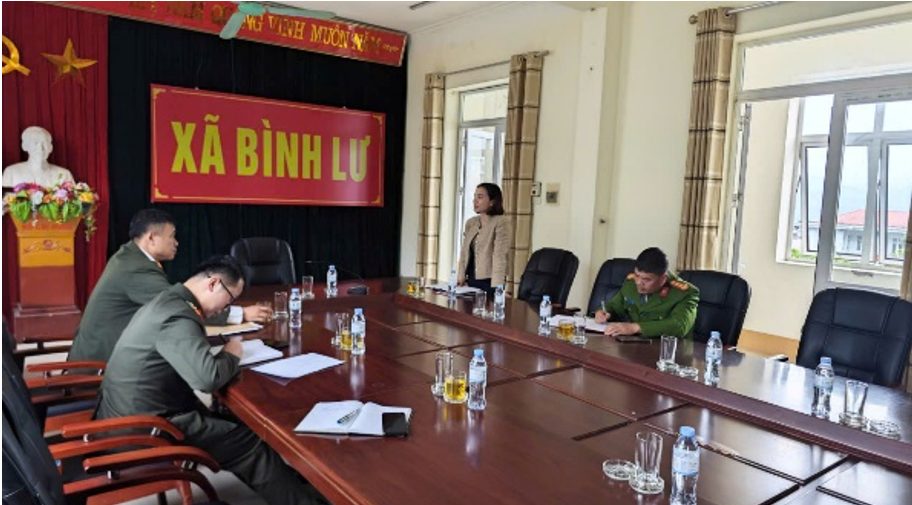 Công an tỉnh Lai Châu làm việc với Đảng uỷ, UBND xã Bình Lư