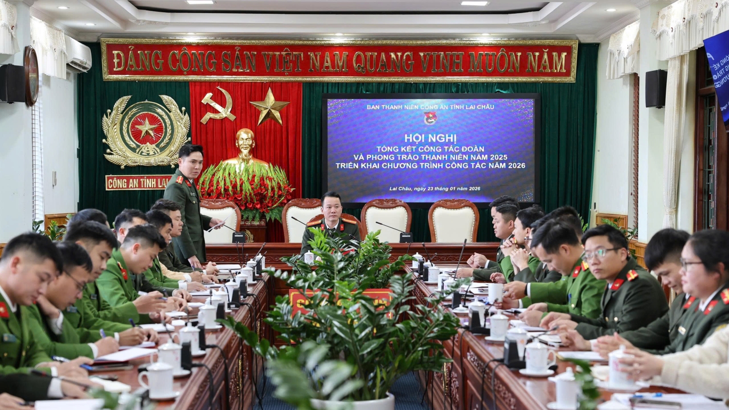 Toàn cảnh Hội nghị tổng kết công tác đoàn và phong trào đoàn thanh niên công an tỉnh năm 2025
