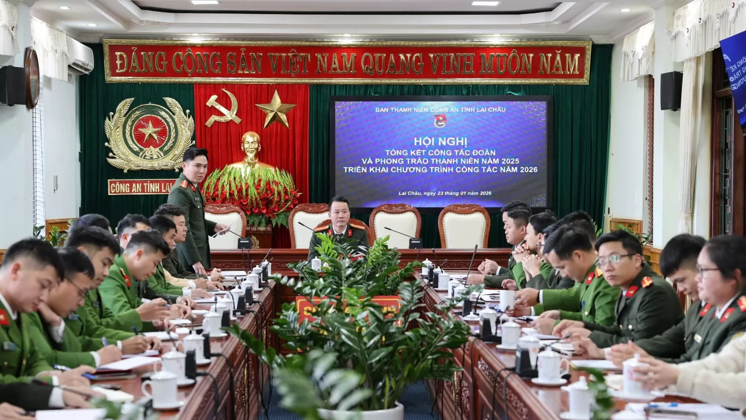 Toàn cảnh Hội nghị tổng kết công tác đoàn và phong trào đoàn thanh niên công an tỉnh năm 2025