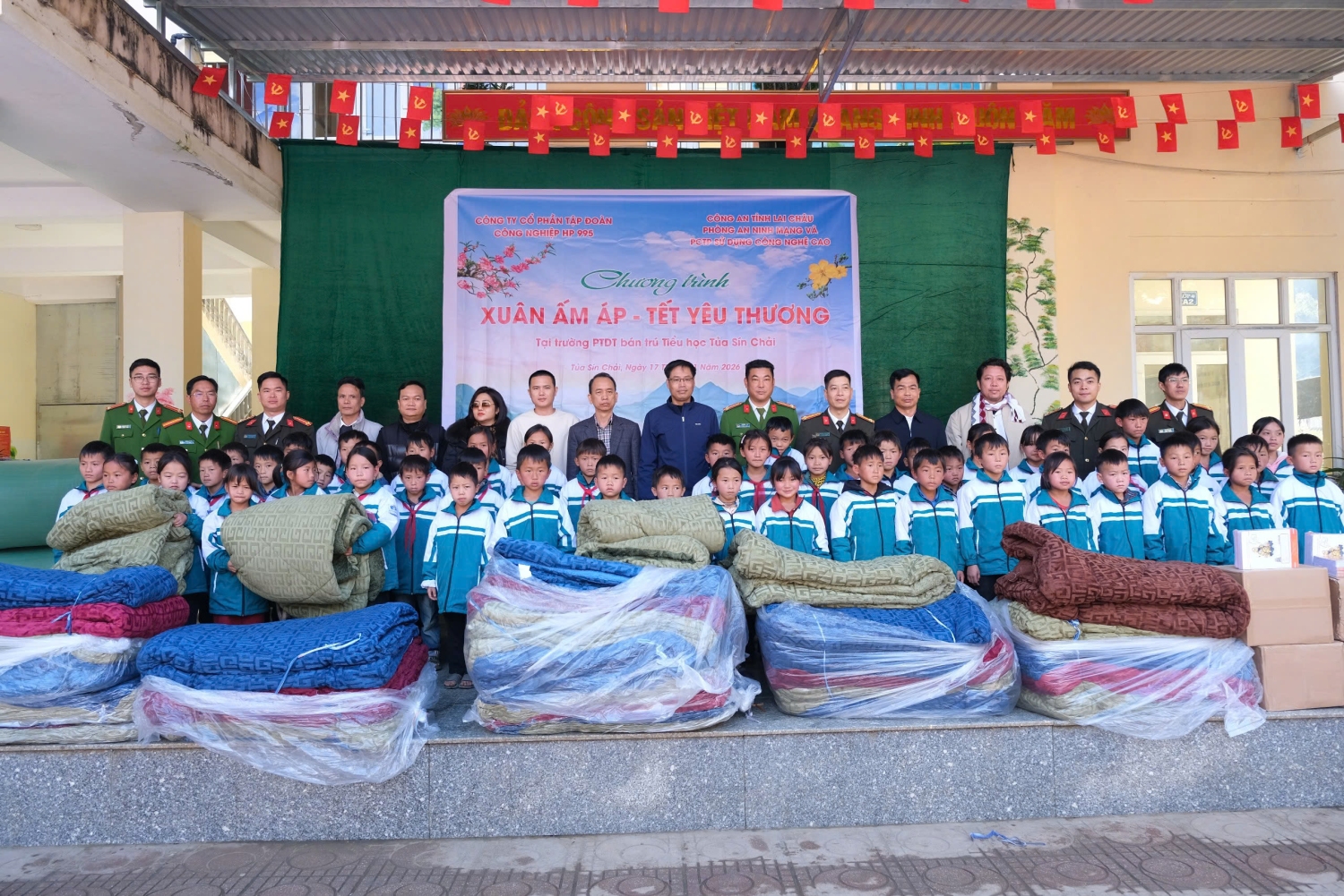 Chương trình "Xuân ấm áp - Tết yêu thương"