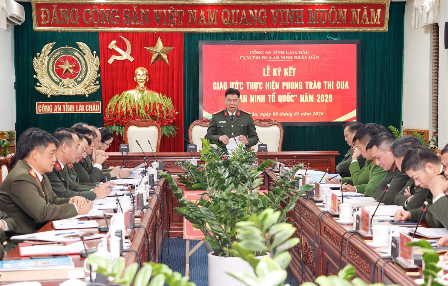 Đại tá Tao Văn Trường – Phó Giám đốc Công an tỉnh phát biểu tại lễ ký kết