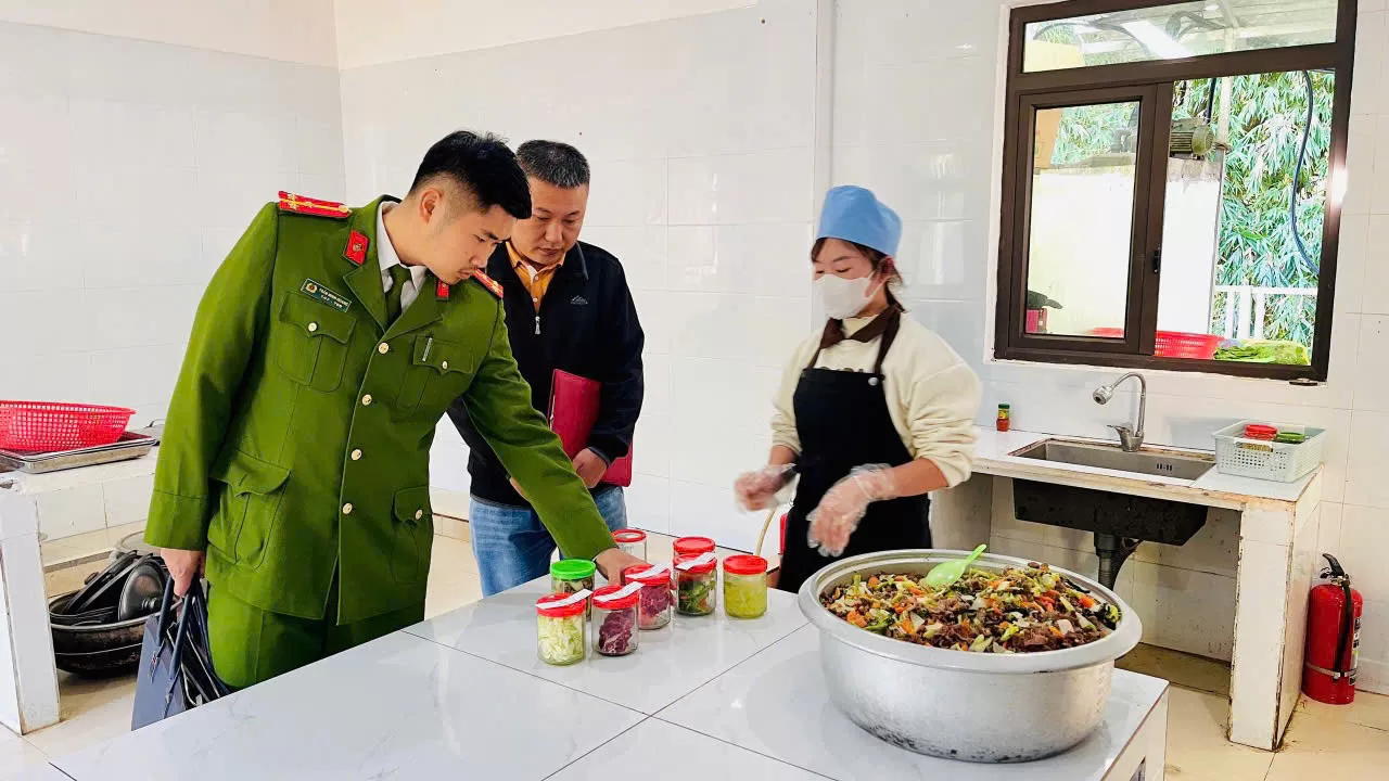 Phòng Cảnh sát kinh tế Công an tỉnh Lai Châu Chủ động, quyết liệt triển khai cao điểm bảo đảm ANTT phục vụ Đại hội đại biểu toàn quốc lần thứ XIV của Đảng, bầu cử đại biểu Quốc hội khóa XVI, HĐND các cấp nhiệm kỳ 2026-2031, Tết Nguyên đán Bính Ngọ 20