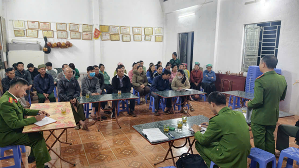 Quang cảnh buổi tuyên truyền