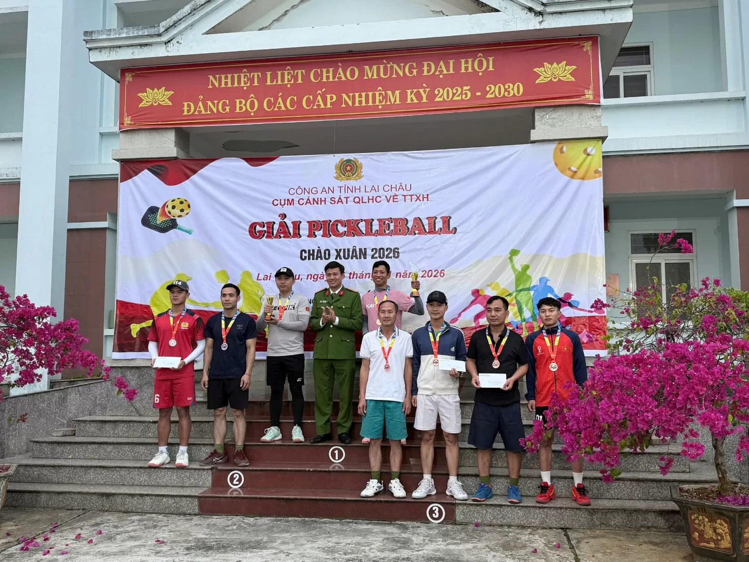 Anh Vàng Văn Thành nhận lại tài sản của mình