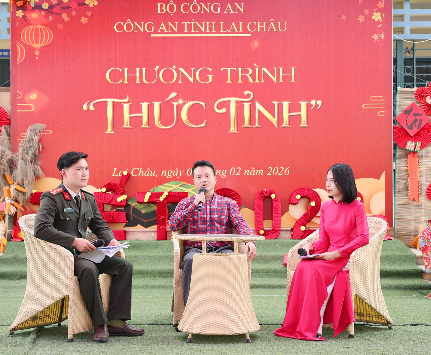 Diễn giả, nhà viết sách Tô Giang chia sẻ về những câu chuyện đời thực, giàu cảm xúc và chân thành mà chính bản thân đã trải qua trong hành trình sống, học tập và làm nghề