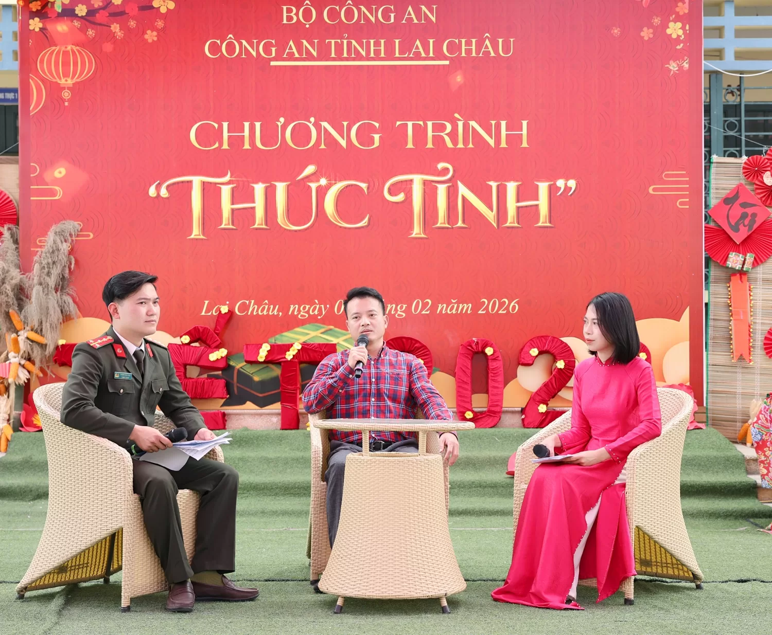 Diễn giả, nhà viết sách Tô Giang chia sẻ về những câu chuyện đời thực, giàu cảm xúc và chân thành mà chính bản thân đã trải qua trong hành trình sống, học tập và làm nghề