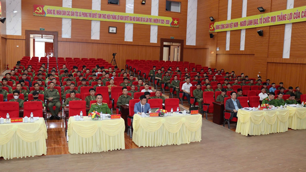 Các đại biểu tham dự hội nghị