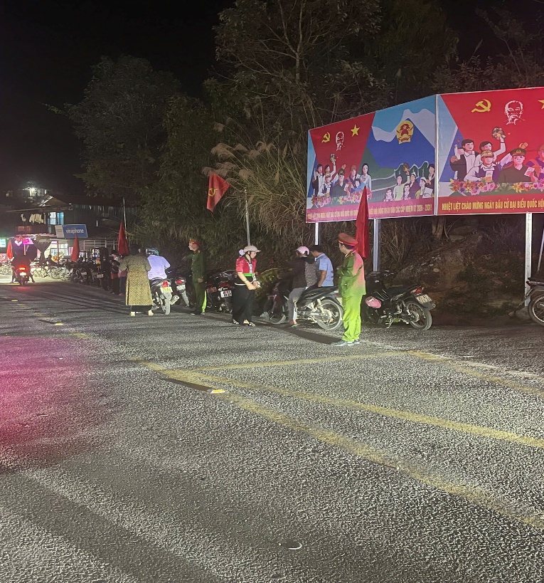 Lực lượng Công an xã thực hiện nhiệm vụ đảm bảo ANTT