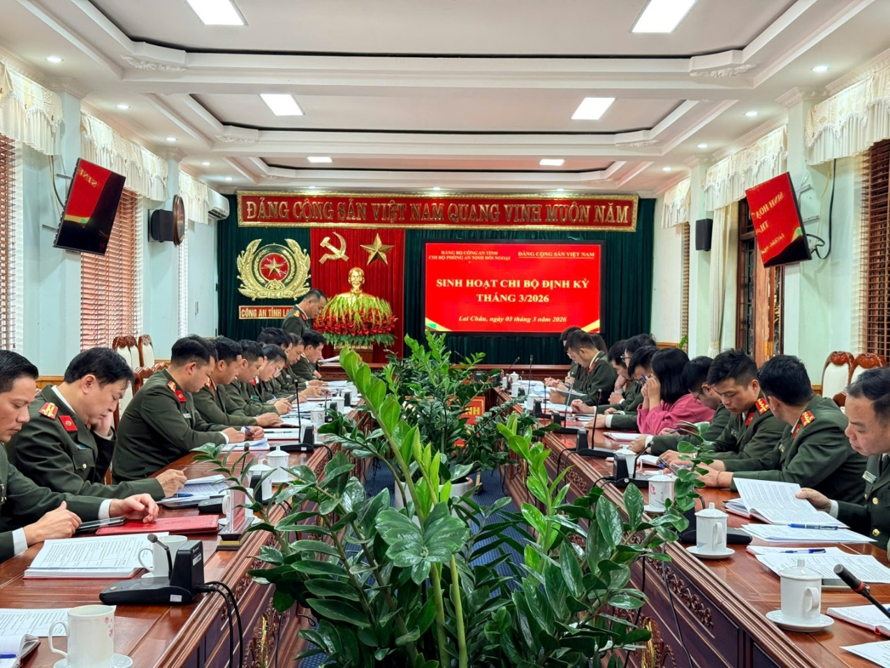 Toàn cảnh buổi sinh hoạt