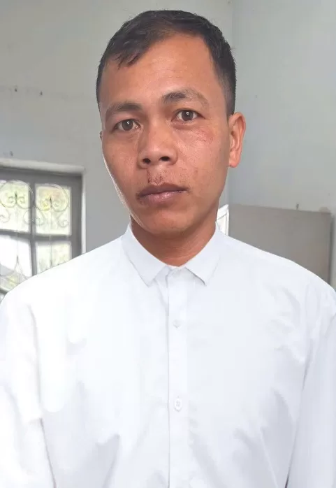 Chân dung Lò Văn Tâm