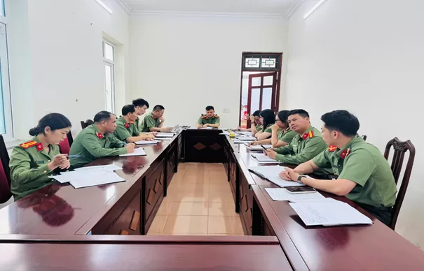 Phòng Quản lý xuất nhập cảnh tổ chức hội nghị quán triệt Nghị quyết số 02-NQ/ĐUCA của Đảng ủy công an trung ương
