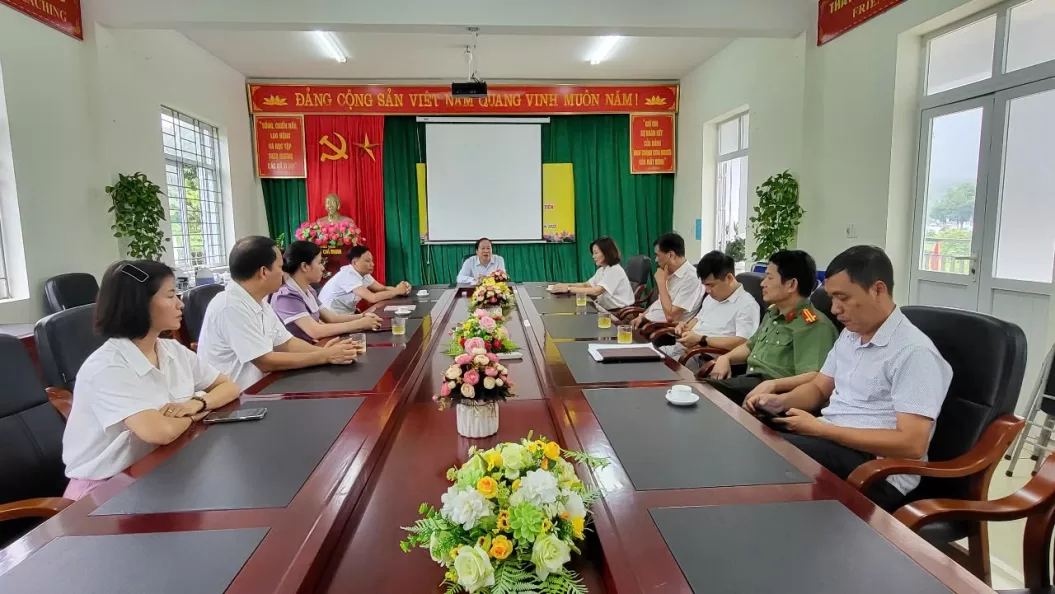 Các đơn vị chức năng Công an tỉnh, Sở Giáo dục và Đào tạo phối hợp tham mưu Lãnh đạo UBND tỉnh kiểm tra công tác chuẩn bị thi tốt nghiệp THPT năm 2025