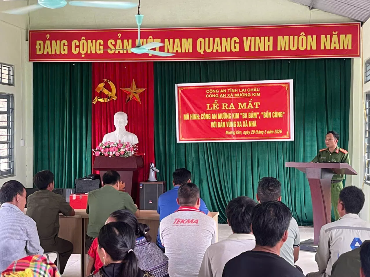 Quang cảnh buổi lễ