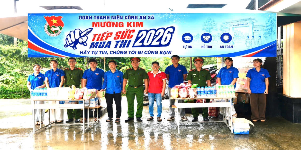 “Tiếp sức mùa thi - lan tỏa màu áo xanh, tô thắm hình ảnh người chiến sĩ công an nhân dân”