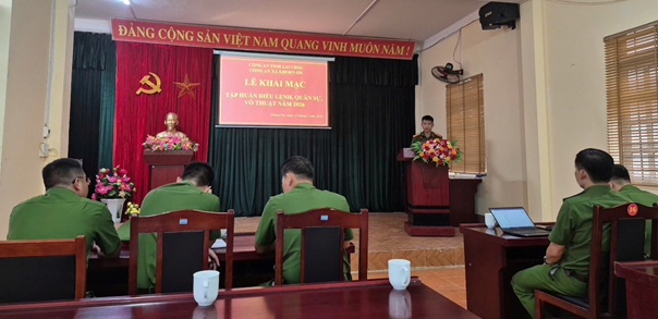 Lãnh đạo Công an xã quán triệt, phổ biến các thông tư, quy định về công tác điều lệnh, quân sự, võ thuật