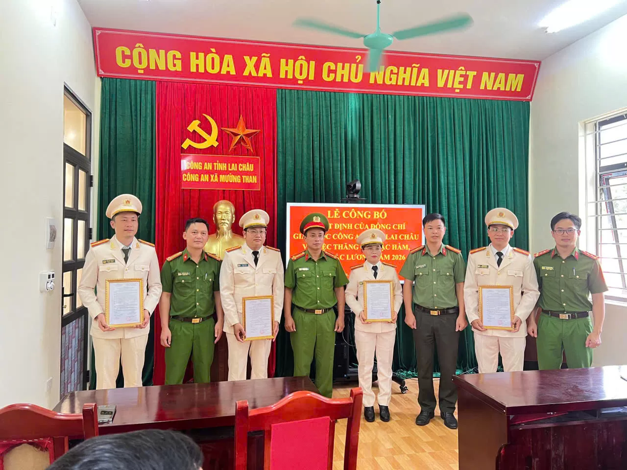 Hình ảnh tập luyện của Công an xã và các thành viên tham dự hội thi