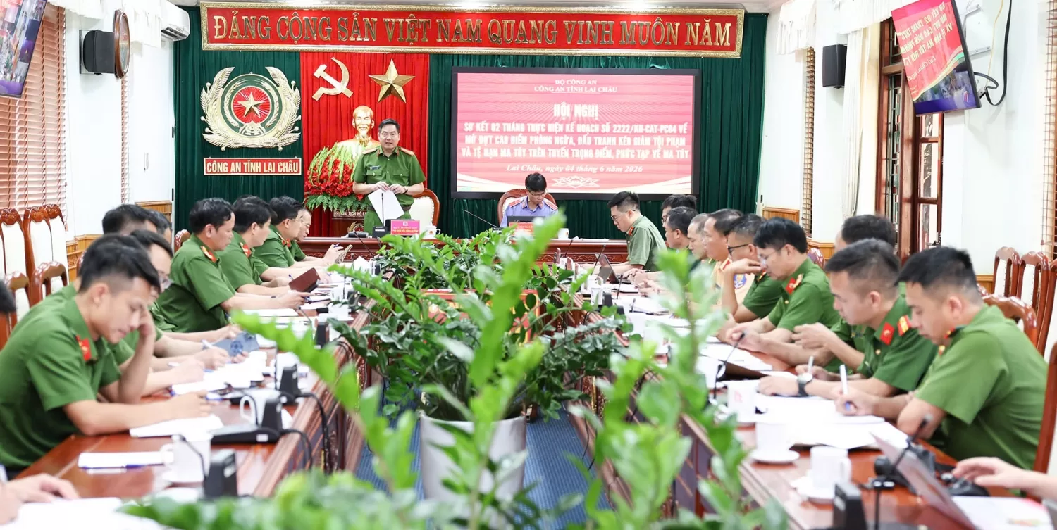 Đại tá Phạm Hải Đăng – Phó Giám đốc Công an tỉnh phát biểu tại Hội nghị.