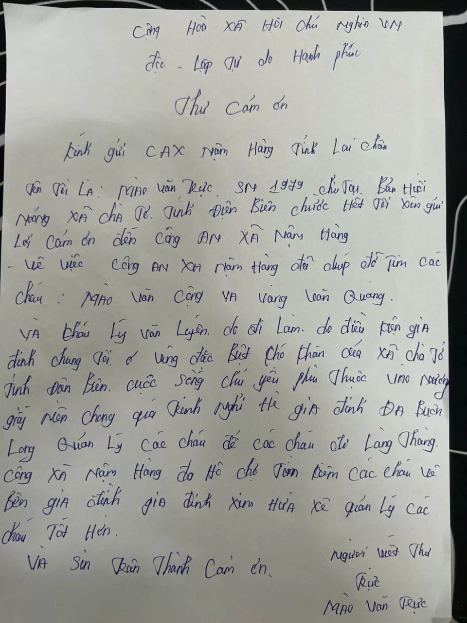 D:\Phụ lục tin bài\03 thanh niên đi bộ\z7992466784334_11f9fb596611b7d566a4cefebceaa574.jpg