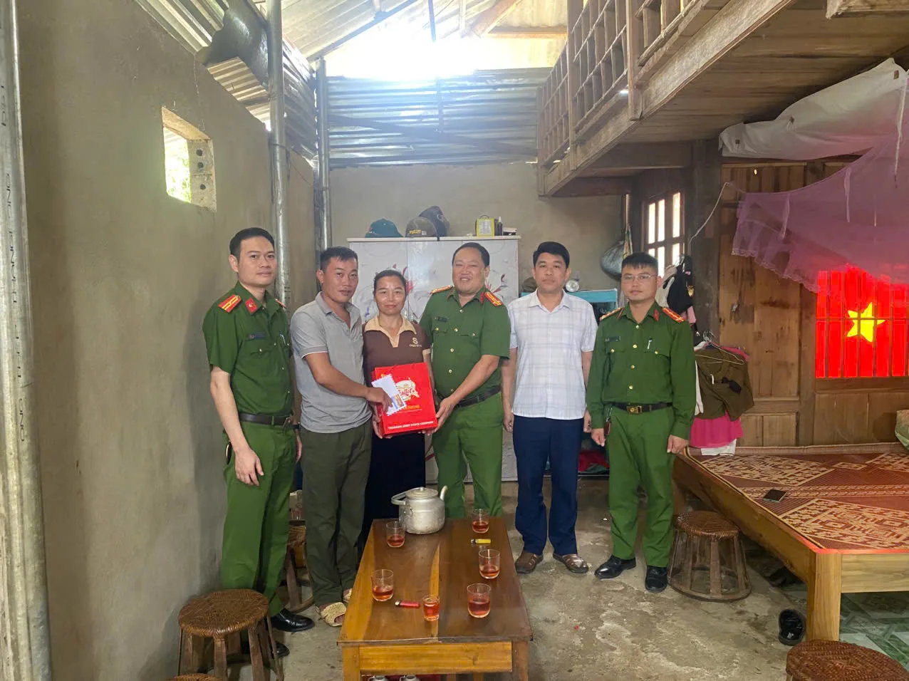 C:\Users\bumnu\OneDrive\Desktop\Lý Long\Viết tin bài\Tin bài tháng 23.7\1784800266152_2275211038855602616_6007907933072137803_585d5cb0f1b5475c082b96d45fd6d2da.jpg