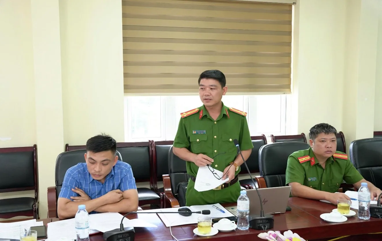 Họp tổ tham gia thực hiện thu nhận mẫu sinh phẩm ADN cho thân nhân liệt sĩ chưa xác nhận được thông tin