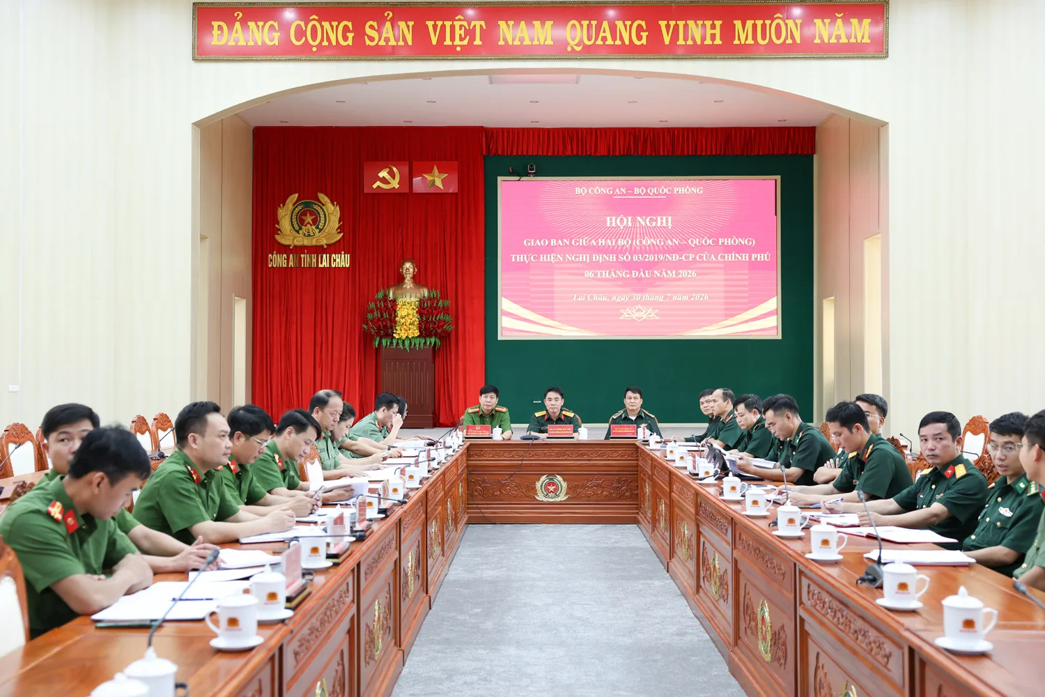 Bộ Công an, Bộ Quốc phòng tổ chức giao ban 06 tháng đầu năm 2026