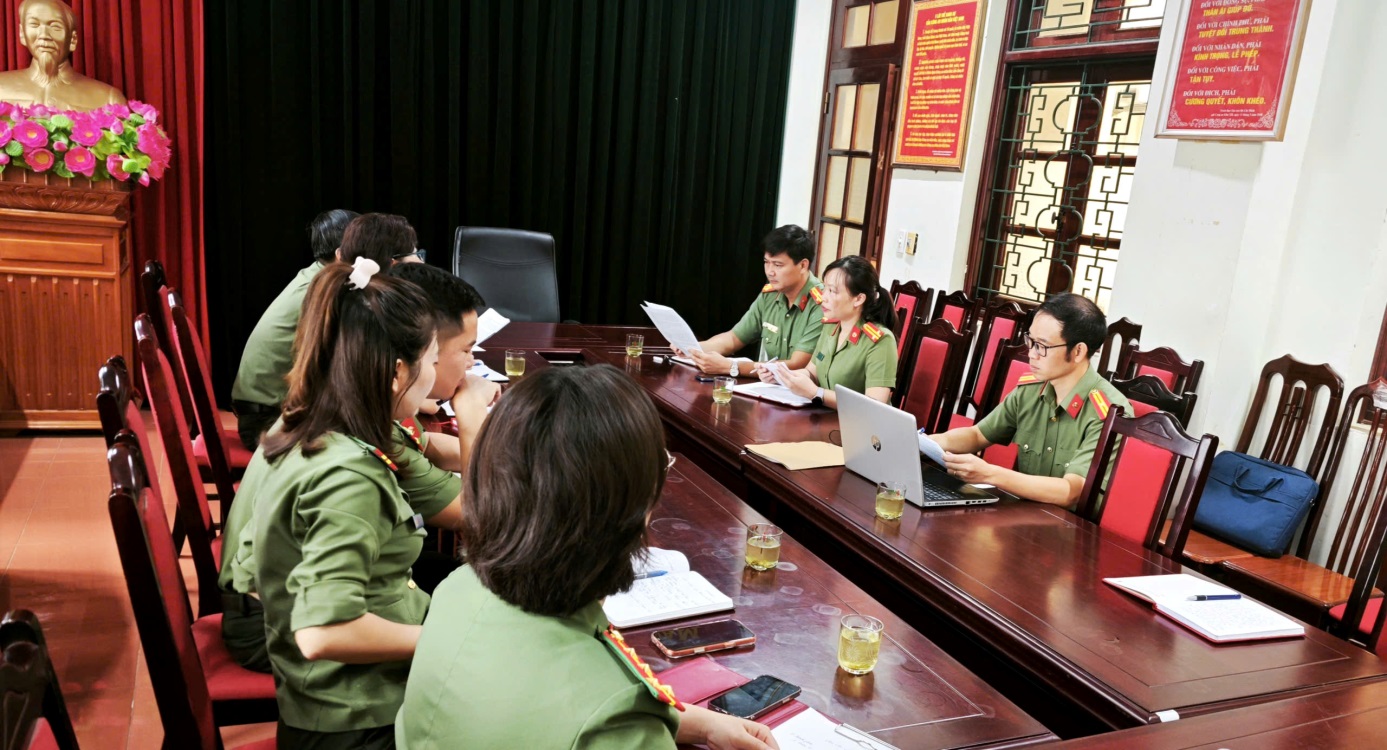 Quang cảnh hội nghị