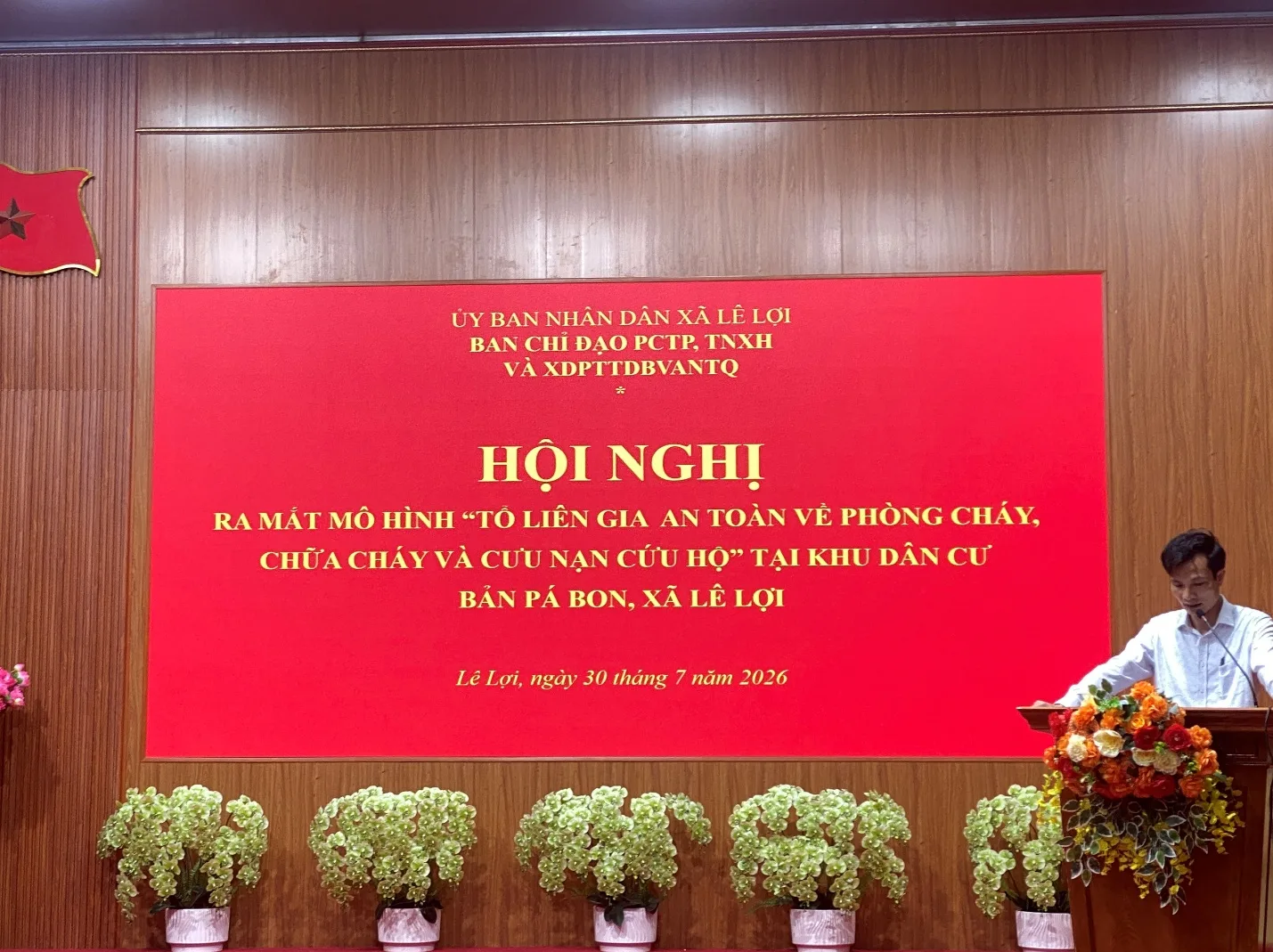 Công an xã Lê Lợi tổ chức Hội nghị ra mắt mô hình Tổ liên gia an toàn về phòng cháy, chữa cháy và cứu nạn cứu hộ bản Pá Bon, xã Lê Lợi.