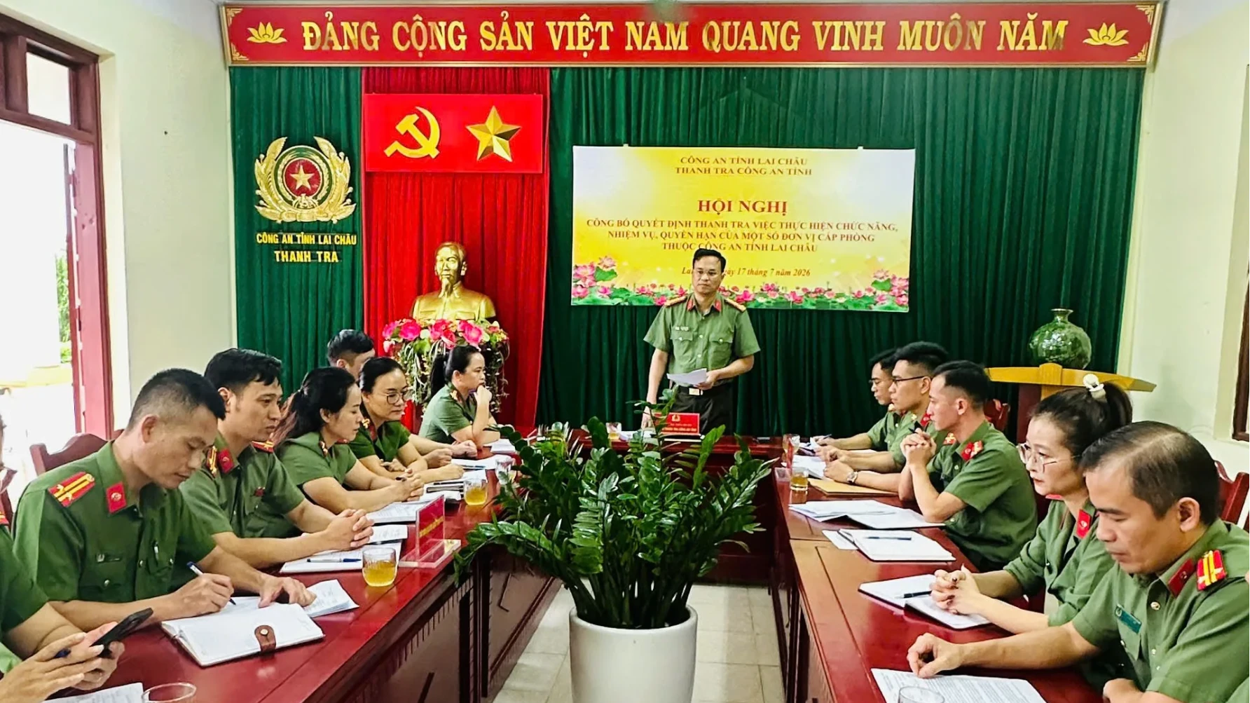 Thanh tra Công an tỉnh Lai Châu công bố Quyết định thanh tra việc thực hiện chức năng, nhiệm vụ, quyền hạn của một số đơn vị trong Công an Lai Châu.