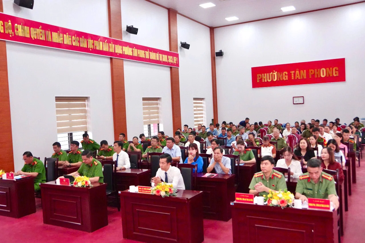 Quang cảnh Ngày hội “ Toàn dân bảo vệ ANTQ” phường Tân Phong năm 2026.
