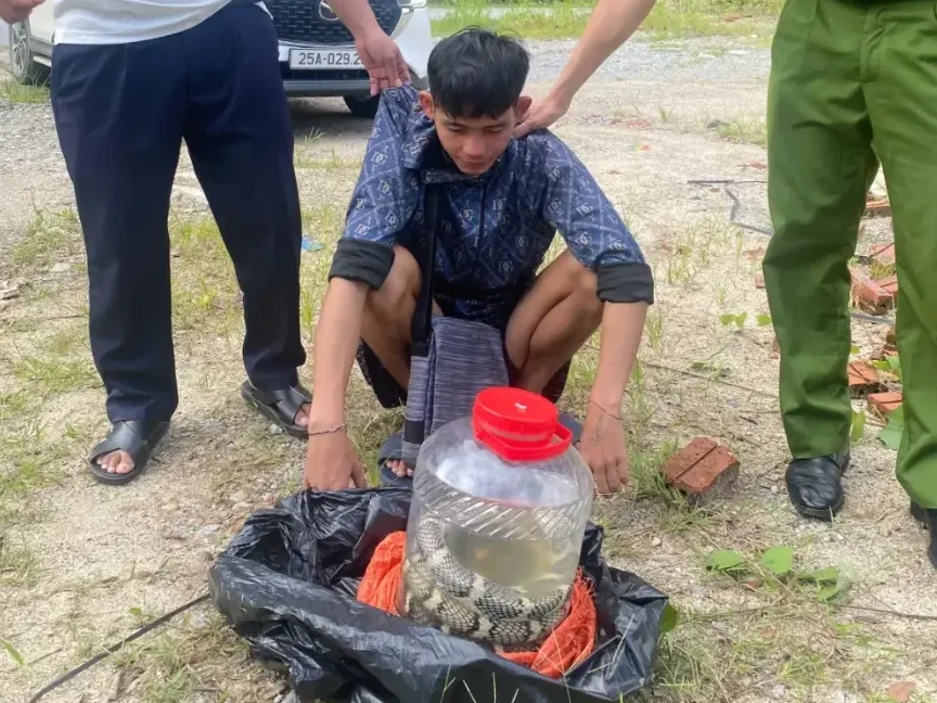 Đối tượng Đao Văn Thôn