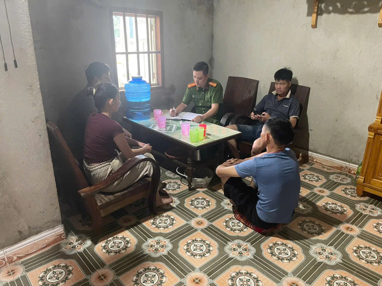 Công an xã Mường Khoa gần dân, sát dân, lắng nghe ý kiến Nhân dân