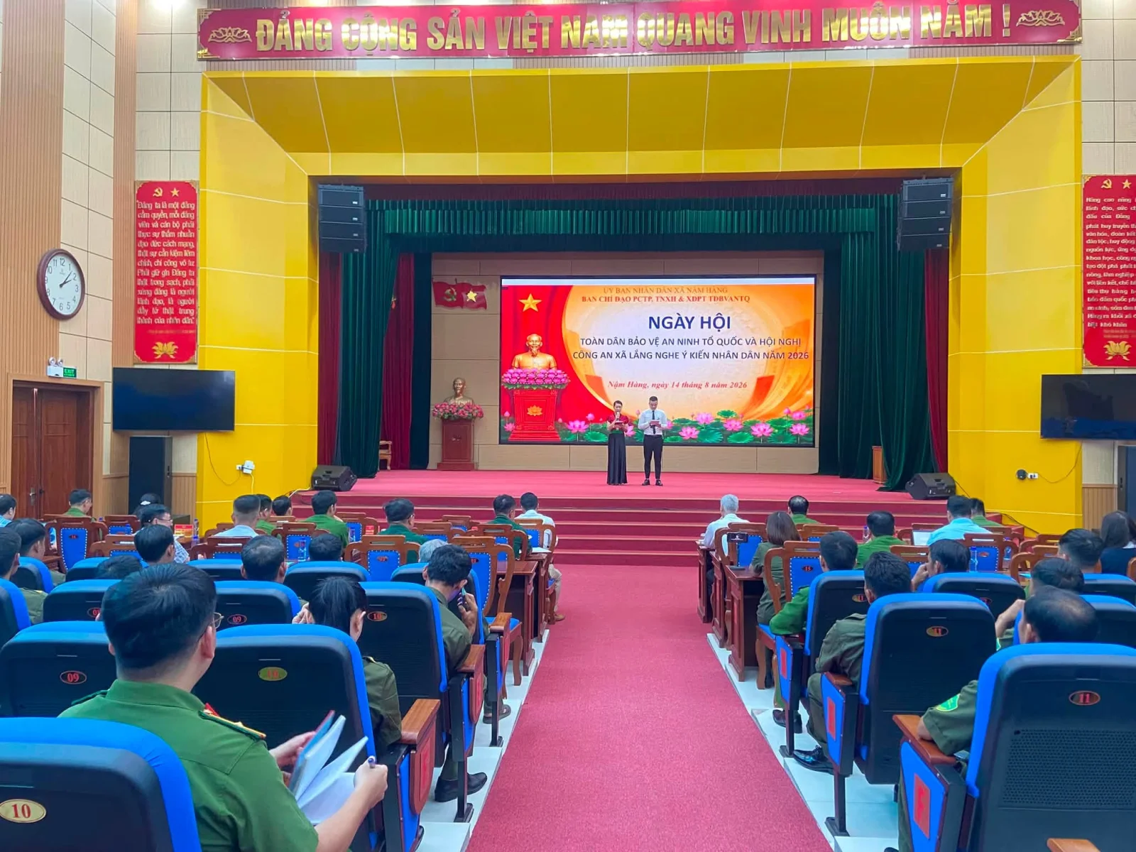 Toàn cảnh hội nghị