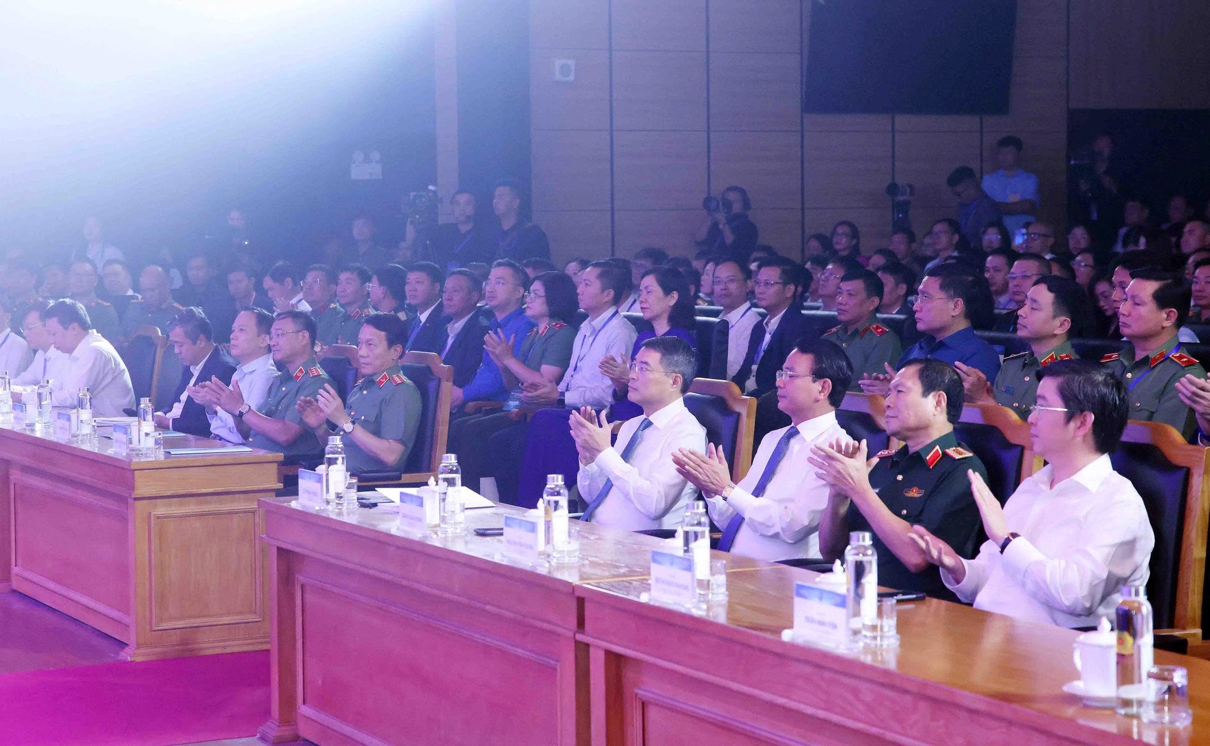 Phát động chuỗi hoạt động Ngày An ninh mạng Việt Nam năm 2026 “Vì một không gian mạng nhân văn cho mỗi người”