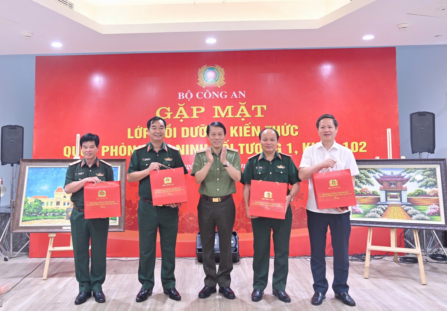Bộ Công an gặp mặt Lớp bồi dưỡng kiến thức Quốc phòng, An ninh đối tượng 1, Khóa 102